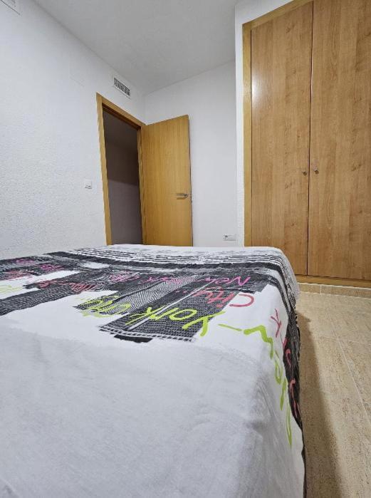 Habitacion En Piso Compartido Cerca De Playa Apartment Xilxes  Luaran gambar